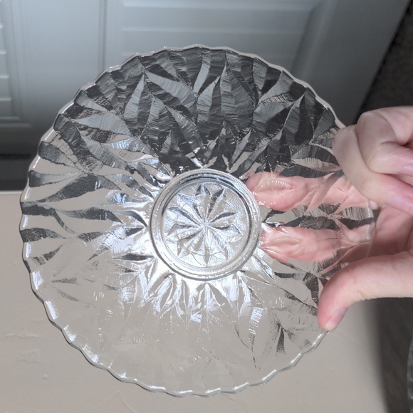 Vintage Mikasa crystal plates - Picture 10 of 11